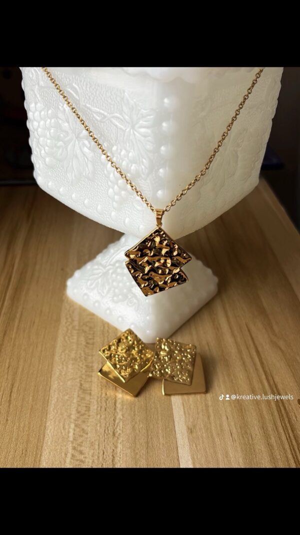 Luxe Pendant & Earrings