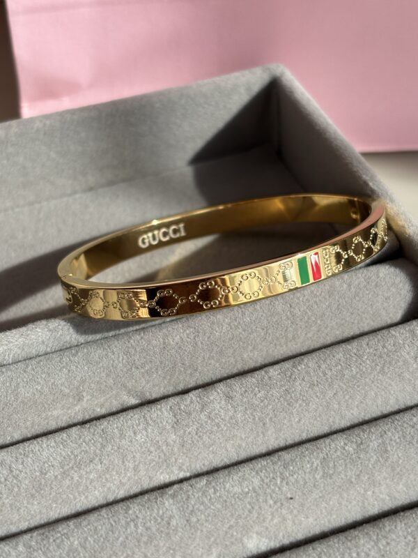 Iconic Grace Bangle