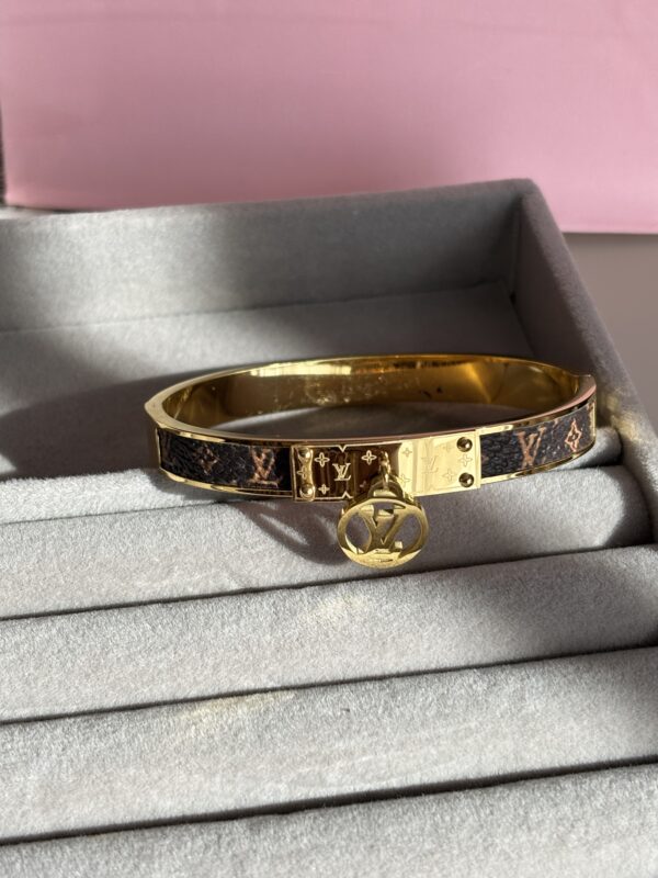 Icon Loop Bangle