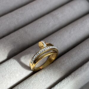 Round Nail Ring