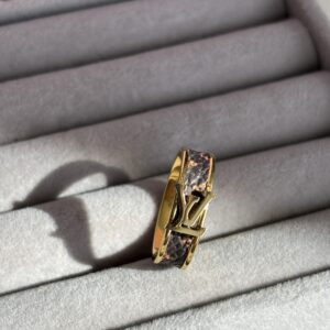 L.V. Ring