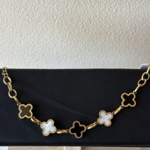 Black and White Clove Braclet