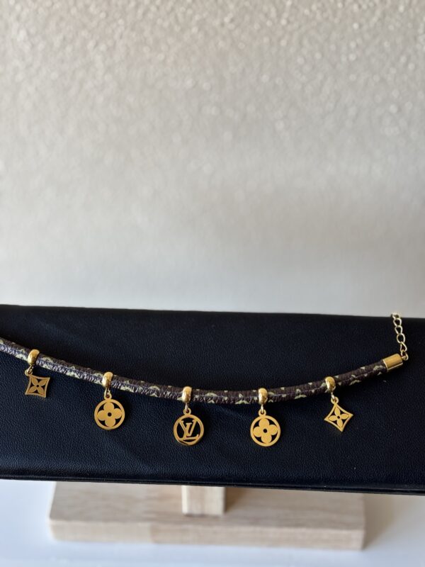 Brown and Gold L.V Braclet