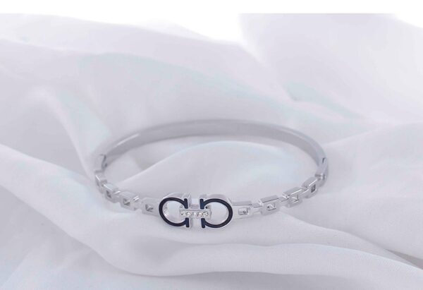 CD Silver Bangle