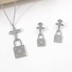 Silver L V set