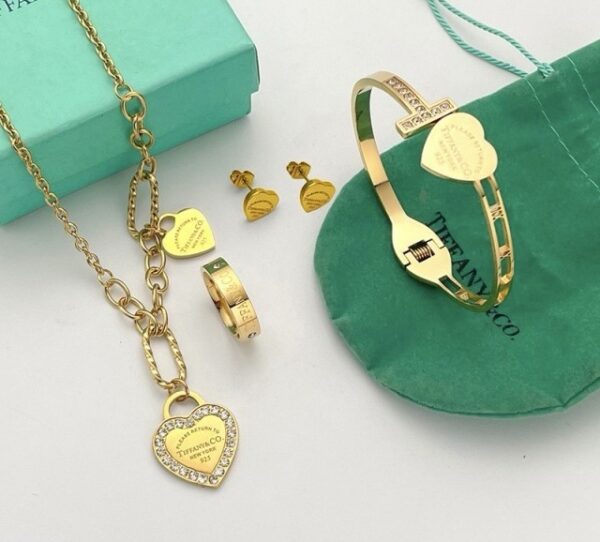 Gold T Heart Set